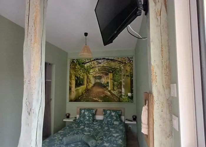 L\'intervalle des 18 châteaux